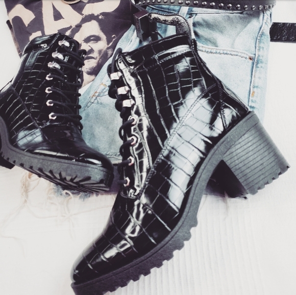 Super Trooper// black croc print boot - Picture 7 of 8